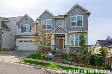 7891 NW 168th Ave - Portland, OR