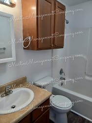 1900 W 10th St unit B2 - undefined, undefined