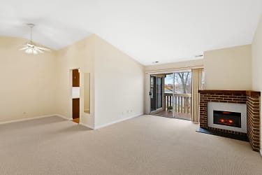 1282 N Streamwood Ln unit 323 - undefined, undefined