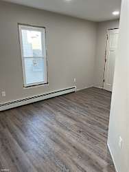 119 E Elm St - Albion, MI