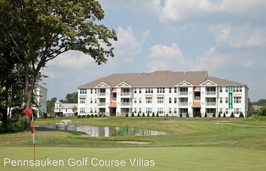 Pennsauken Golf Course Villas Apartments - Pennsauken, NJ