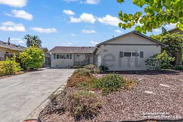 7688 Rainbow Drive - Cupertino, CA