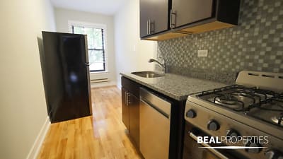 2904 N Mildred Ave unit CL-J1 - Chicago, IL