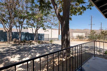 7363 Sage Ave - Yucca Valley, CA
