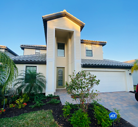 11305 Shady Blossom Dr - Fort Myers, FL