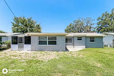 3644 Wiltshire Dr - Holiday, FL