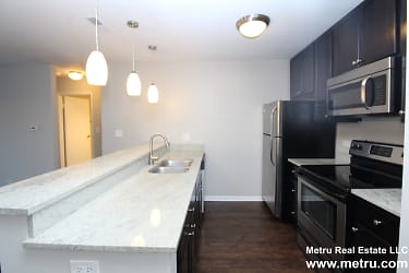 1720 N Halsted St unit 404 - Chicago, IL