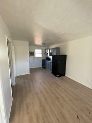 106 S Smith St unit 103 - undefined, undefined
