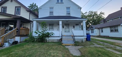 3370 W 135th St unit Lower - Cleveland, OH
