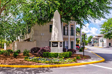 The Garden District - Per Bed Lease Apartments - undefined, undefined