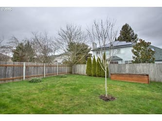 17919 NW Cambray St - Beaverton, OR
