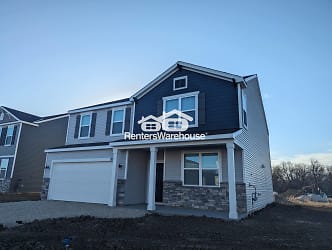 12809 Weber Ct - Rogers, MN