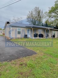 211 Hughes Ave NW - Cleveland, TN