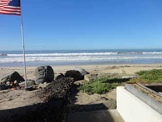 1112 Seacoast Dr - Imperial Beach, CA
