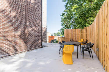 231 Walton Ave #301 - Lexington, KY