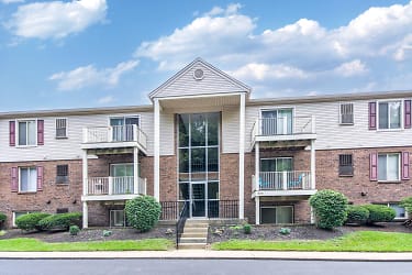 Valley Brook Apartments - Milford, OH