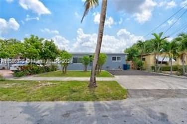3635 SW 30th Ave - Fort Lauderdale, FL