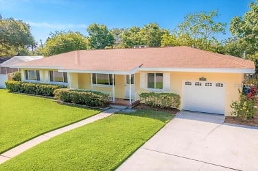 1963 Ripon Dr - Clearwater, FL