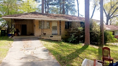 7 Irving Dr - Little Rock, AR