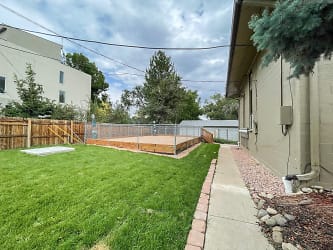 8101 W 9th Ave - Lakewood, CO