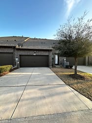 7104 Chief Spotted Tail Dr unit Condo - Mc Kinney, TX