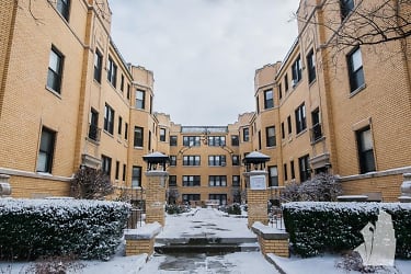 2317 N Rockwell St unit a3 - Chicago, IL