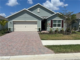 20461 Camino Torcido Lp - North Fort Myers, FL