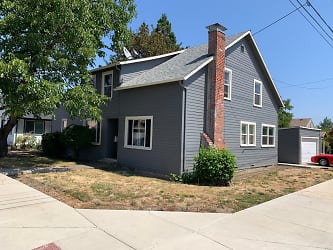 195 Knox St S - Monmouth, OR
