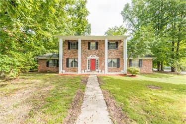 1828 Northwood Dr - Knoxville, TN