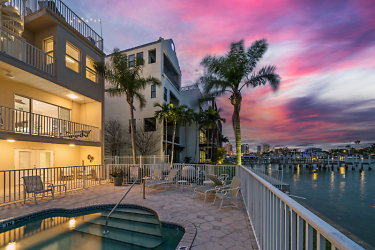 200 Brightwater Dr unit 1 - Clearwater, FL