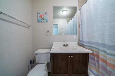Room for Rent - South Side Home (id. 851) - Houston, TX