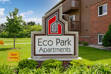 Eco Park Apartments - Dekalb, IL