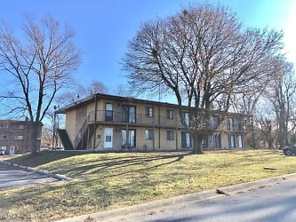 15301 Knox Ave - Oak Forest, IL