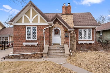 2209 1st Ave S - Great Falls, MT