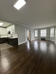 4334 N Hermitage Ave - Chicago, IL