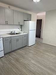 304 Olive Ave - Wahiawa, HI