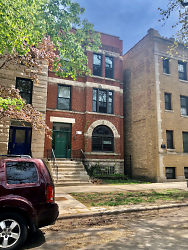 2243 N Bissell St unit First - Chicago, IL