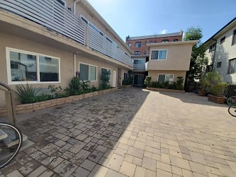 321M Apartments - Los Angeles, CA