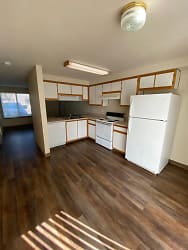 366 Main St W unit 1-6 - Monmouth, OR