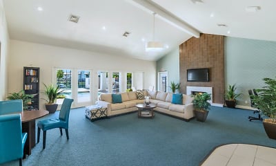 Lakeside Apartments - Chandler, AZ