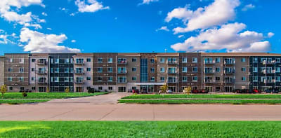 Stone Creek Apartments - Grand Forks, ND