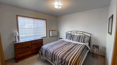 Amber Ridge Apartments - Fargo, ND