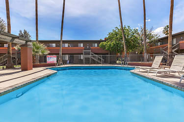 La Ventana Apartments - Palm Springs, CA