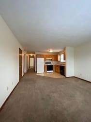 209 Stonewall Ct - Nappanee, IN