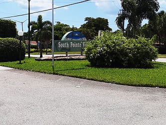 6300 South Pointe Blvd unit 438 - Fort Myers, FL