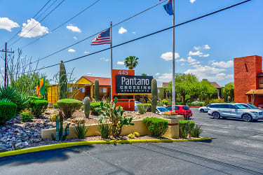 Pantano Crossing Apartments - Tucson, AZ