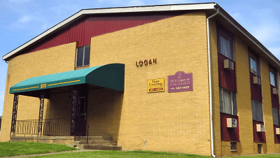 511 S Logan Ave unit 13 - Carbondale, IL
