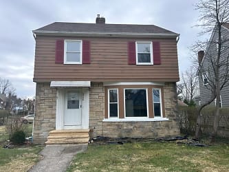 3508 Blanche Ave - Cleveland Heights, OH
