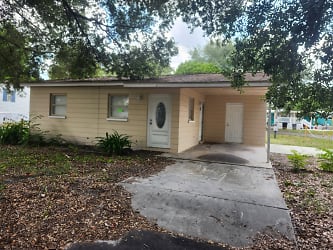9614 N Central Ave #42 - Tampa, FL