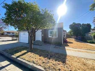 360 Hathway Avenue - San Luis Obispo, CA